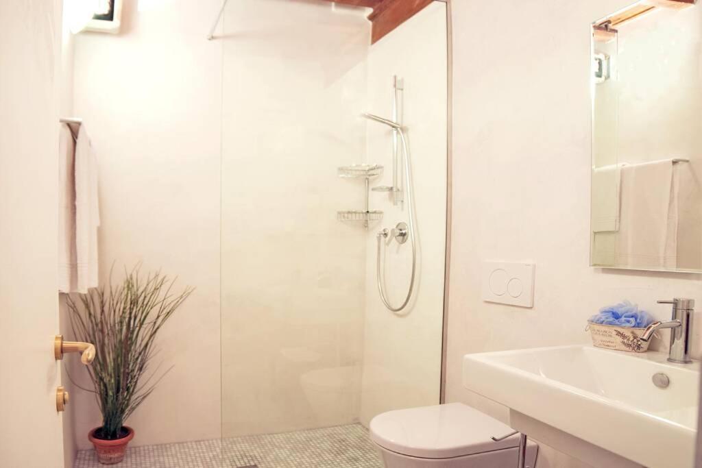 Apartamento Cozy Macci Flat 4 People Near Santa Croce Square Florencia Exterior foto
